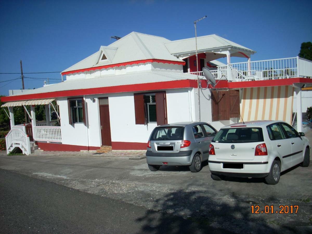 Maison Des Alizes Gros Cap Exterior photo